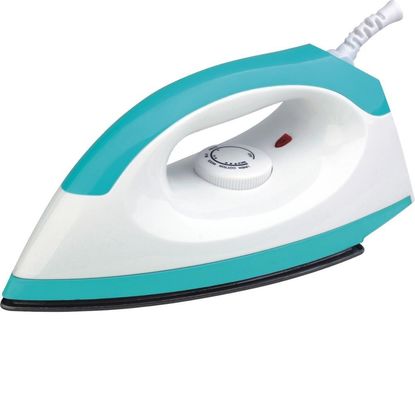 Strijken met droog ijzer LM-209 en aluminium zolen
