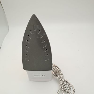 Aluminium zolenplaten en 35 g/min continu stoom LM-1602 Stoom ijzer voor snel strijken